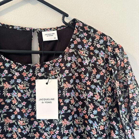 NWT Jacqueline de Yong Ditzy Layered floral dress Size 8 - Picture 2 of 7